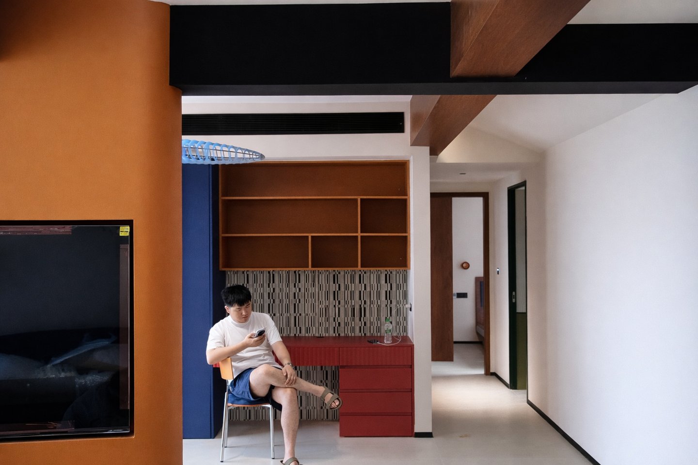 泸州 · 公园里 · 公共空间与餐边柜|实景照片 · 经 AI 修图